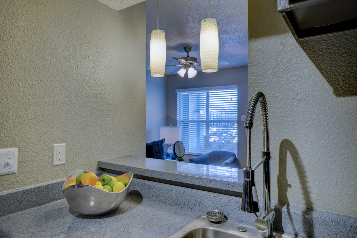 The Foundry apartments for rent in Tyler, TX is the best option for off-campus housing. Located steps from the UT Tyler campus and closely located to Texas College and Tyler Junior College, The Foundry has all the convenience of off-campus housing.