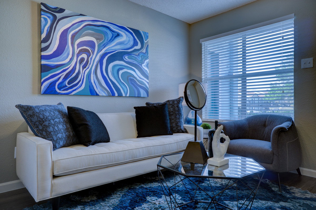 The Foundry apartments for rent in Tyler, TX is the best option for off-campus housing. Located steps from the UT Tyler campus and closely located to Texas College and Tyler Junior College, The Foundry has all the convenience of off-campus housing.